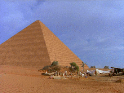 №58 – Таинственная пирамида